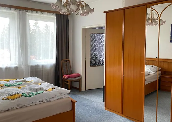 Konukevi Near Linz Puchenau